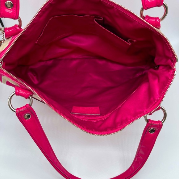 Coach Poppy Signature Metallic Glam Tote - Picture 9 of 9